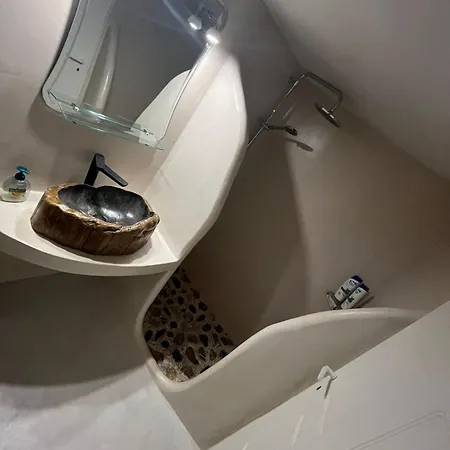 De Drymona 1 Case de vacanță